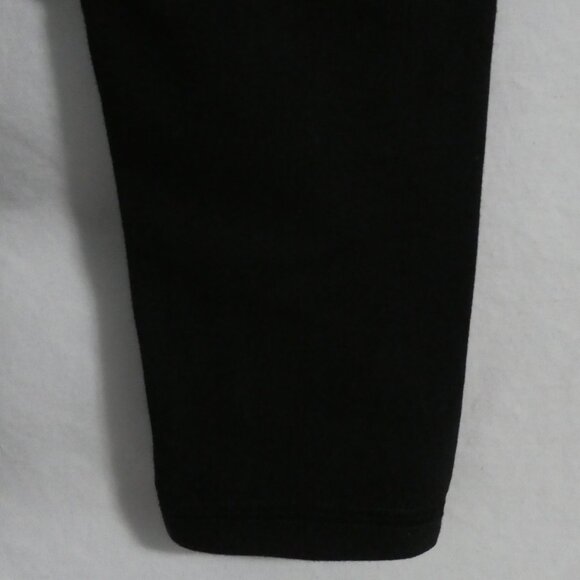 OLD NAVY ACTIVE - Powerchill | small 6-7 years | Black Go-Dry Leggings - Picture 16 of 16